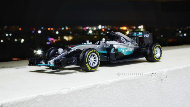 Illustration for article titled Formula One Friday - Mercedes F1 W07 Hybrid
